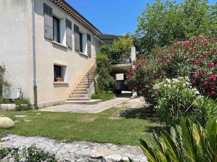 Ar De Vie Villa Chaleureuse En Provence Ventabren المظهر الخارجي الصورة